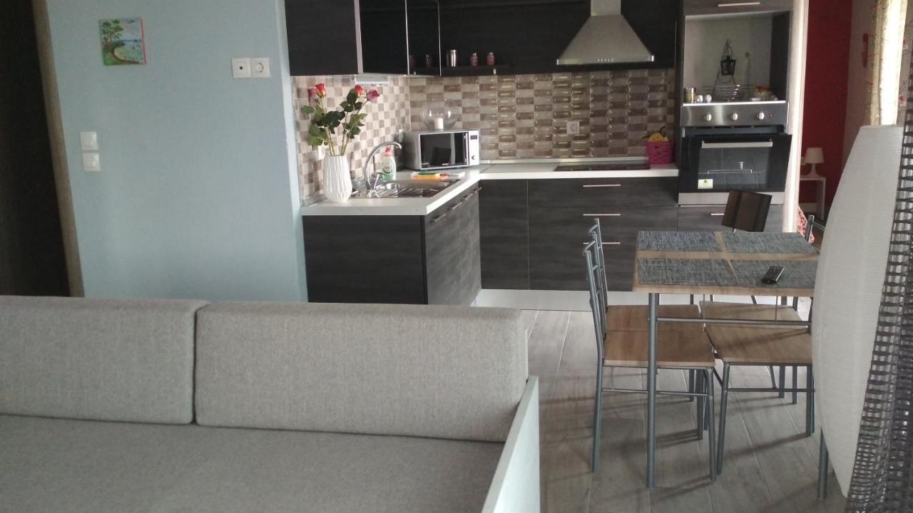 אורמוס פנגיאס Zephyros Family Apartments 1 מראה חיצוני תמונה