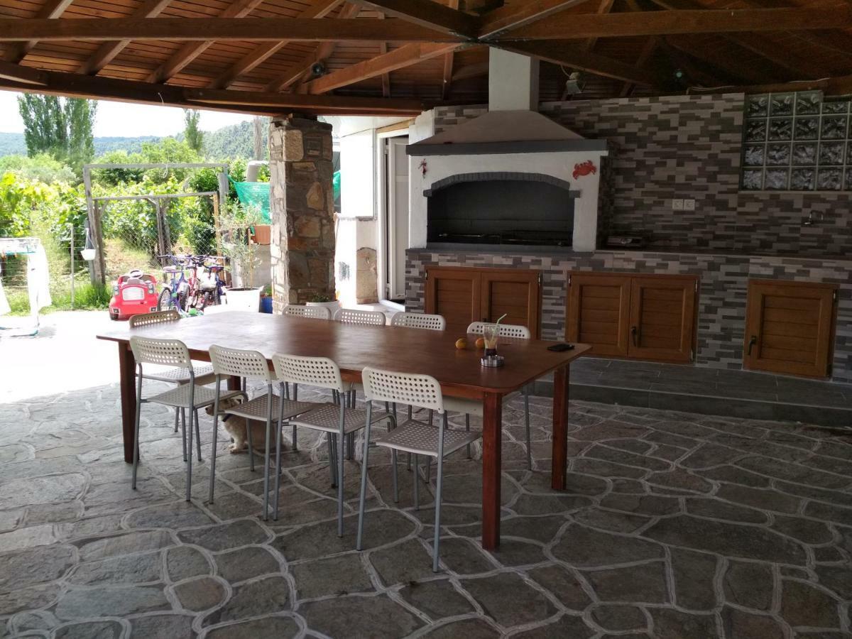 אורמוס פנגיאס Zephyros Family Apartments 1 מראה חיצוני תמונה