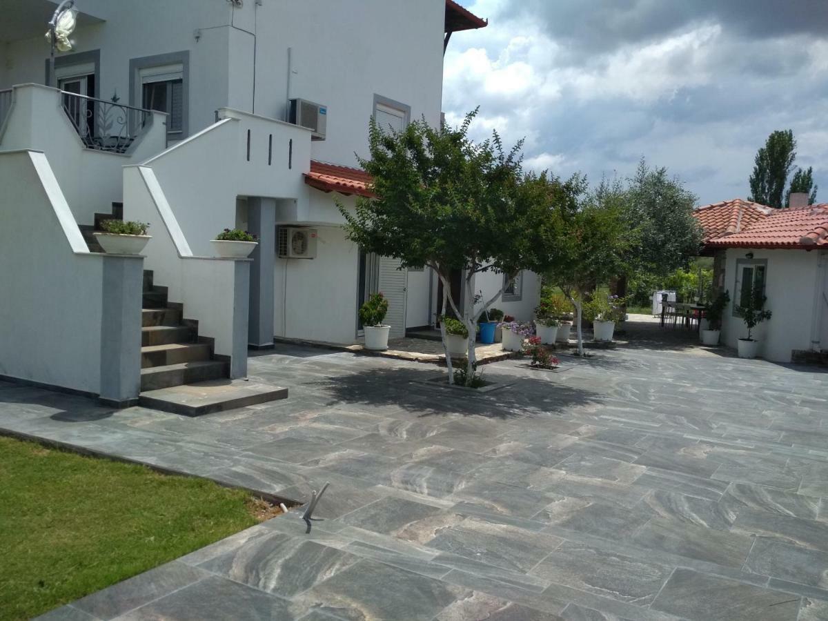 אורמוס פנגיאס Zephyros Family Apartments 1 מראה חיצוני תמונה